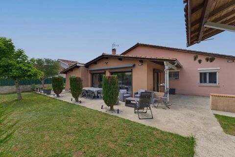   Maison de 6 pièces de 154 m² à Blésignac Maison - 6 pièce(s) - 154 m²