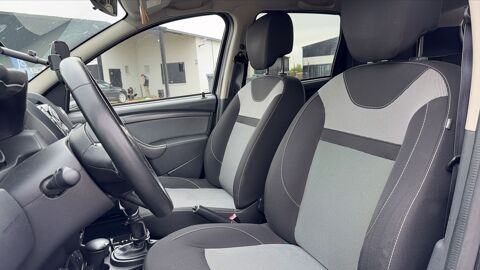 Duster 1.5 Blue dCi 110 4x2 EDC6 Black Touch 2018 occasion 76230 Isneauville