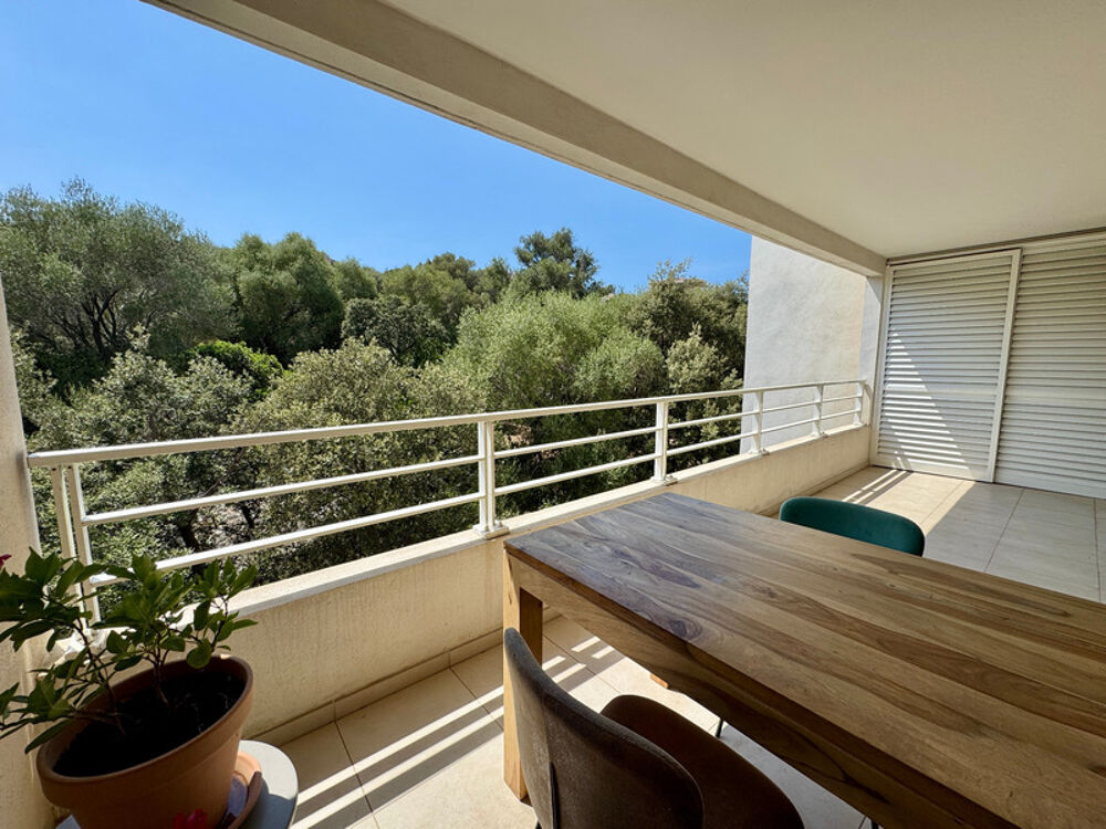Appartement T3 lumineux avec terrasse, vue dégagée et parking  LÎle-Rousse (20)