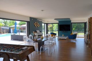  Maison à vendre 7 pièces 196 m²