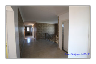  Maison à vendre 14 pièces 376 m²
