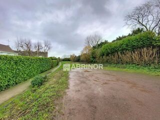  Immeuble à vendre 5 pièces 738 m²