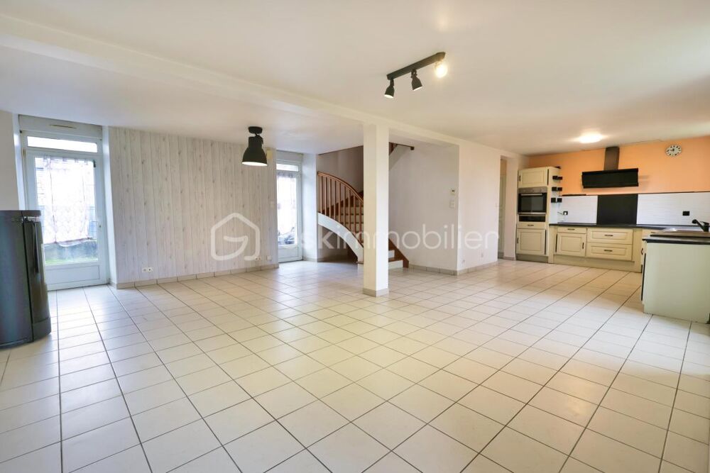 MAISON 6 PIECES - 4 CHAMBRES - RÉNOVÉE - LAZ