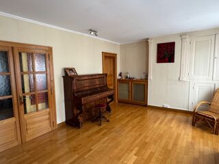  Maison  vendre 8 pices 172 m