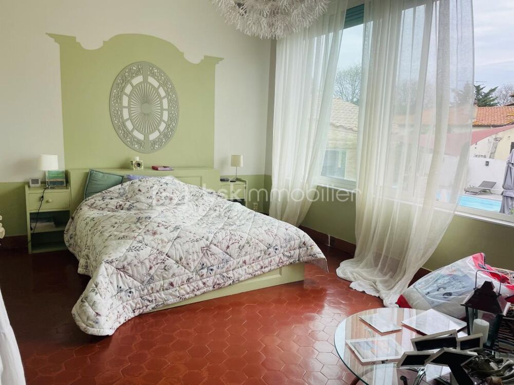  vendre  Proprit/chteau Ste (34200)