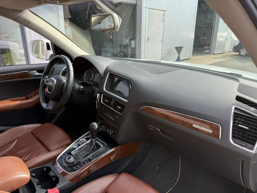Q5 3.0 TDI V6 QUATTRO AVUS 240CH GARANTIE 6 MOIS / REPRISE POSS 2009 occasion 36300 Le Blanc