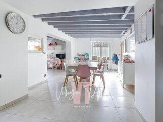  Propriété/château à vendre 12 pièces 284 m²