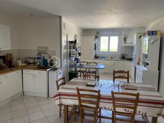  Villa  vendre 6 pices 205 m