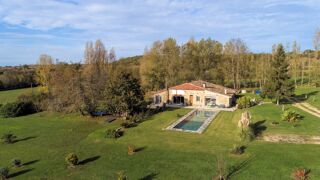 Maison à vendre 6 pièces 195 m²