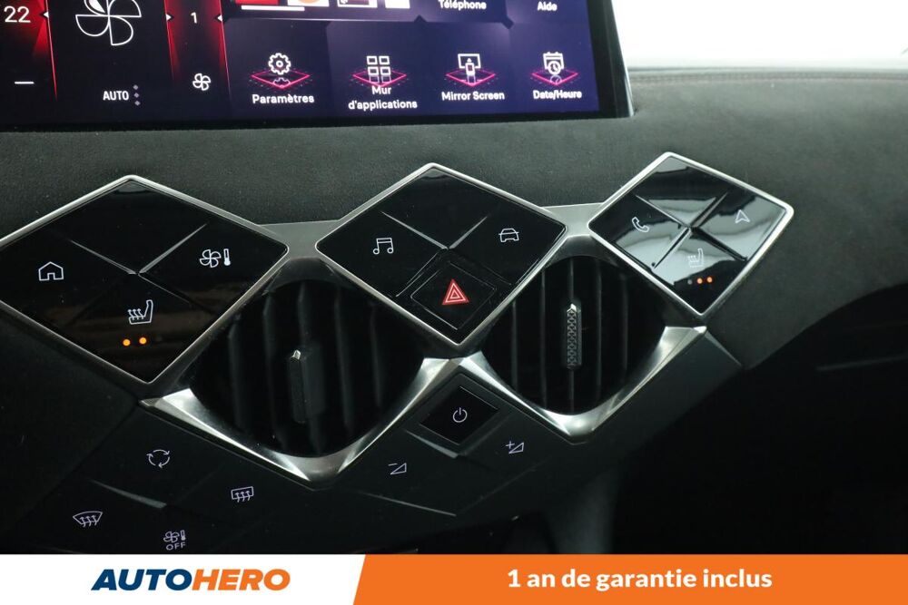 DS3 II E-Tense 54 kWh Performance Line Automatique 156 ch 2023 occasion 92130 Issy-les-Moulineaux