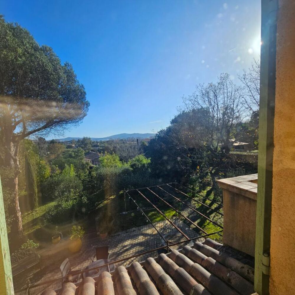 � vendre  Villa Grimaud (83310)
