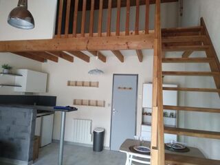  Immeuble à vendre 14 pièces 253 m²