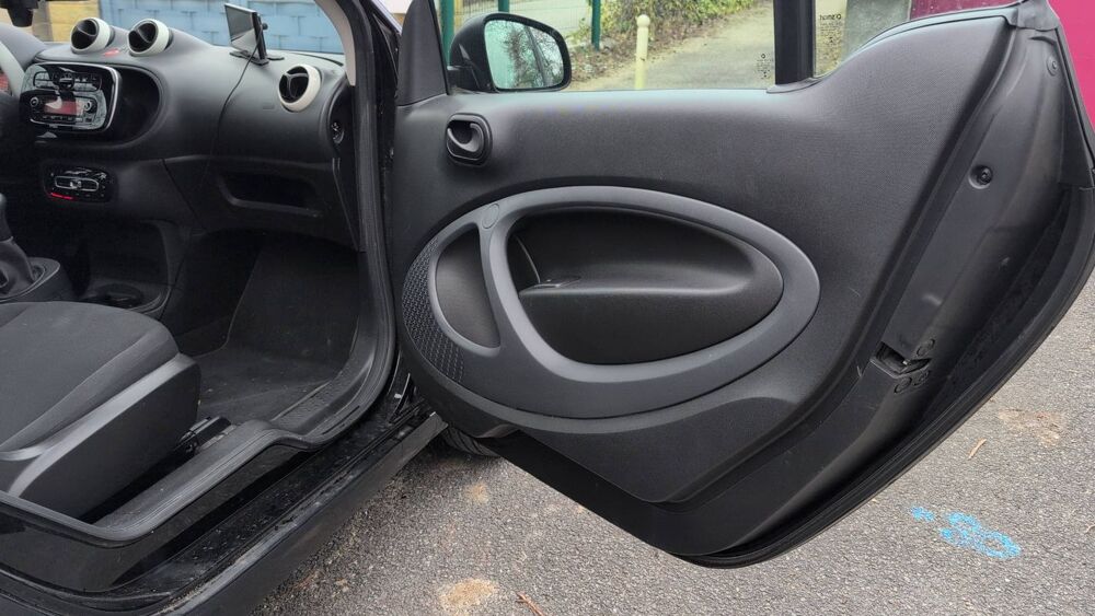 ForTwo III 1.0 71 Pure 2018 occasion 69140 Rillieux La Pape