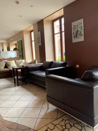  H�tel Particulier � vendre 15 + pi�ces 2000 m�