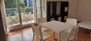  Appartement à louer 2 pièces 52 m²
