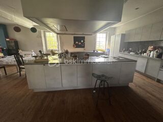  Propri�t�/ch�teau � vendre 15 + pi�ces 897 m�