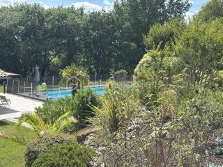  Propriété/château à vendre 8 pièces 225 m²