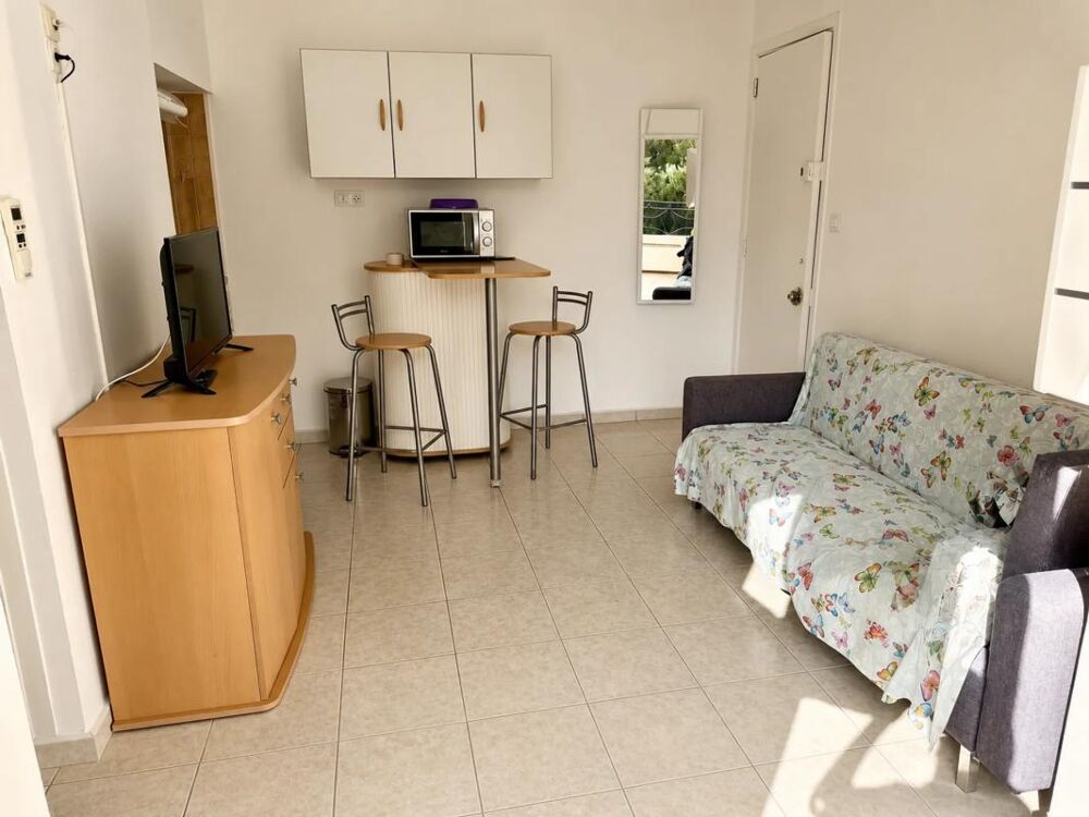 Ajaccio, secteur sanguinaires, studio proche plage et commerces