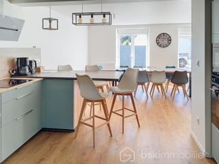  Maison � vendre 8 pi�ces 259 m�