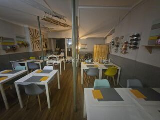  Immeuble à vendre 5 pièces 196 m²