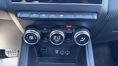 Captur II 1.6 E-Tech 145 Hybrid EDC Engineered - Entretien construc 2023 occasion 06600 Antibes