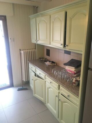  Appartement à louer 5 pièces 96 m²