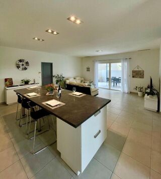  Maison  vendre 4 pices 103 m