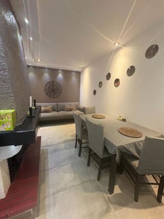 Immeuble à vendre 122 m²