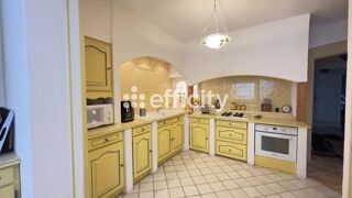  Maison � vendre 6 pi�ces 248 m�
