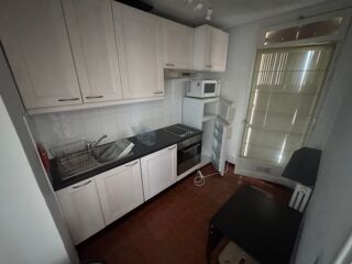  Appartement à louer 1 pièce 27 m²