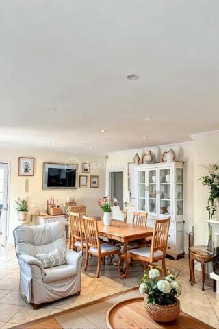  Villa � vendre 8 pi�ces 160 m�