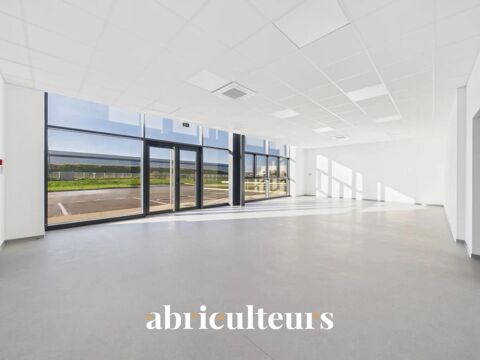   Bâtiment d'activité de 600 m² en vente à Chartres (28000) 