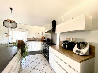  Maison � vendre 6 pi�ces 222 m�