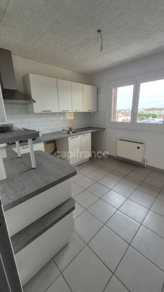  Appartement � vendre 4 pi�ces 83 m�