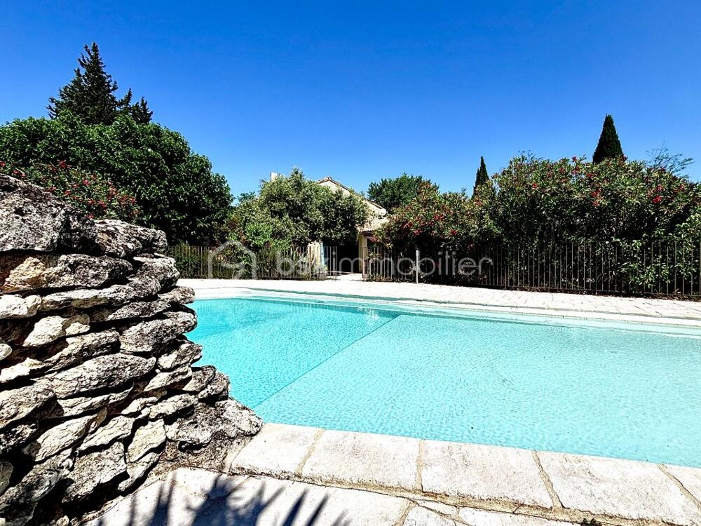 Craquez pour le charme incomparable de cette maison provençale