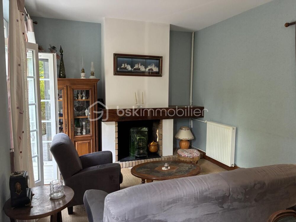 Maison Plain-Pied Centre Ville 110m2 3chs Terrain de 1000m2 228000€ Sauveterre- de- Guyenne