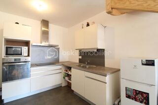  Duplex/triplex � vendre 4 pi�ces 105 m�