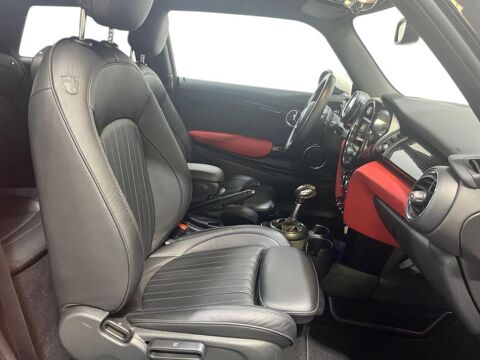 Cooper F56 Hatch 3 Portes S 192 ch Pack John Works A 2018 occasion 31100 Toulouse