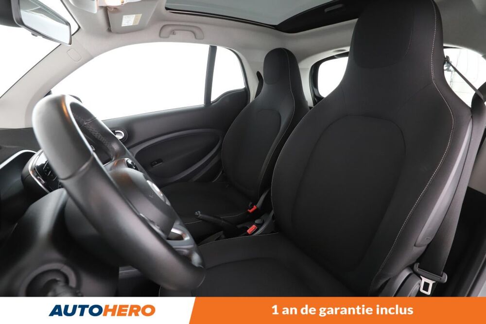 ForTwo 1.0 Passion Twinamic 71 ch 2016 occasion 92130 Issy-les-Moulineaux