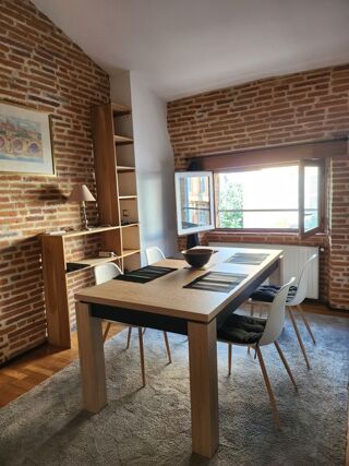  Appartement à louer 2 pièces 56 m²