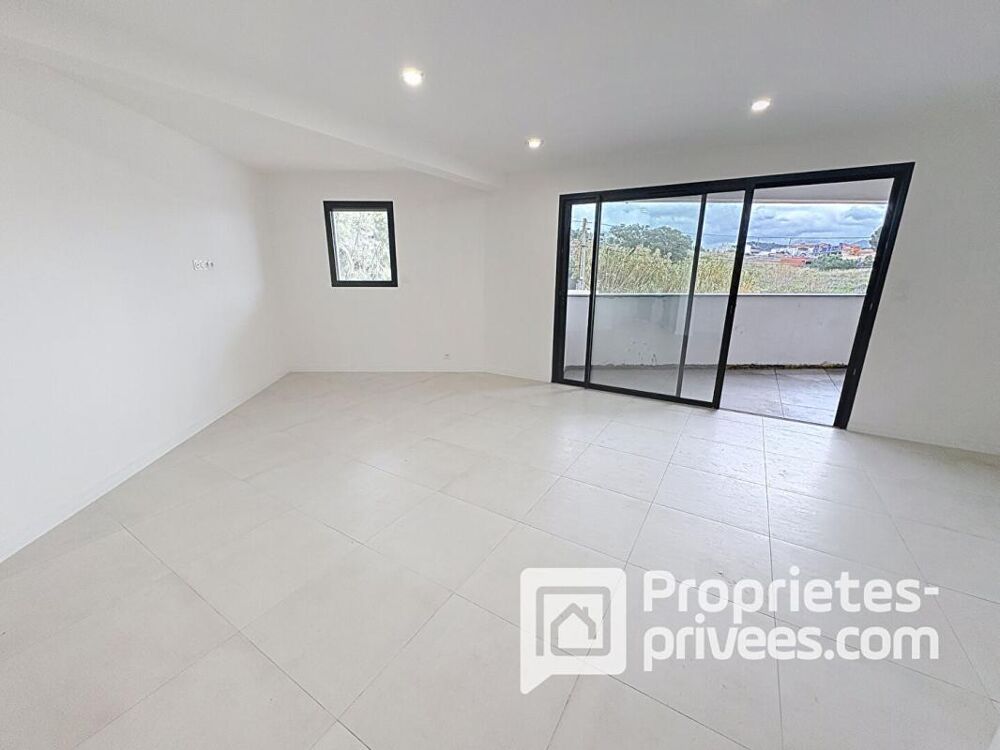 Vente Appartement Grand T2 de 54 m², + box de 15 m² dans petite résidence calme Ajaccio