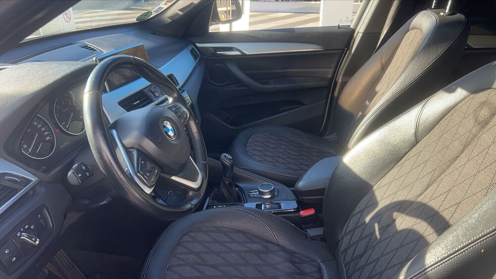 X1 sDrive 16d 116 Xline - Entretien constructeur Toit ouvrant 2016 occasion 93300 Aubervilliers