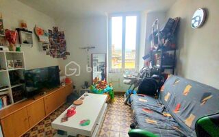  Immeuble à vendre 15 + pièces 340 m²