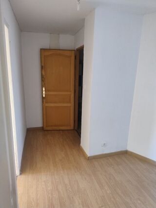  Appartement à louer 2 pièces 60 m²