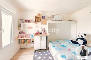  Maison � vendre 8 pi�ces 270 m�