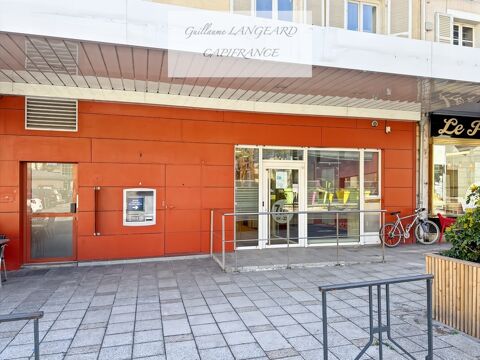 MOREZ (39) - Local commercial 129 m&sup2; � Id&eacute;al professions lib&eacute;rales / bureaux / Commerce � Hyper centre 99000 39400 Morez