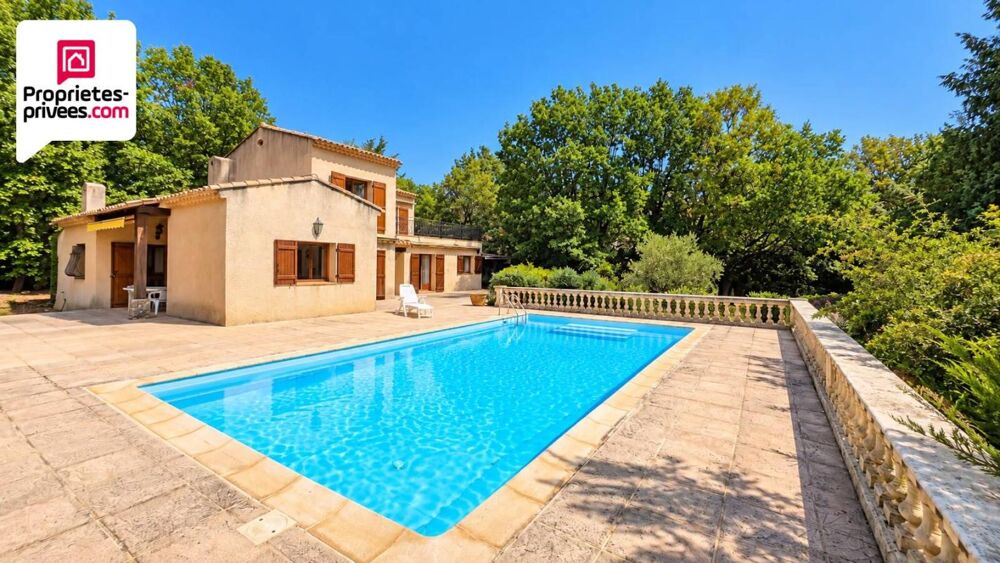 Vente Villa BELLE VILLA PROVENCALE 5 PIECES 156 m2 à RAFRAICHIR TERRAIN 2500 M2 ET GRANDE PISCINE CHAUFFEE Saint cezaire sur siagne