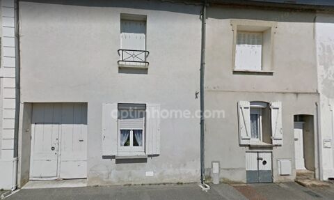   Donnemarie Dontilly, maison de ville avec jardin, 2 granges et garage Maison - 5 pièce(s) - 120 m²