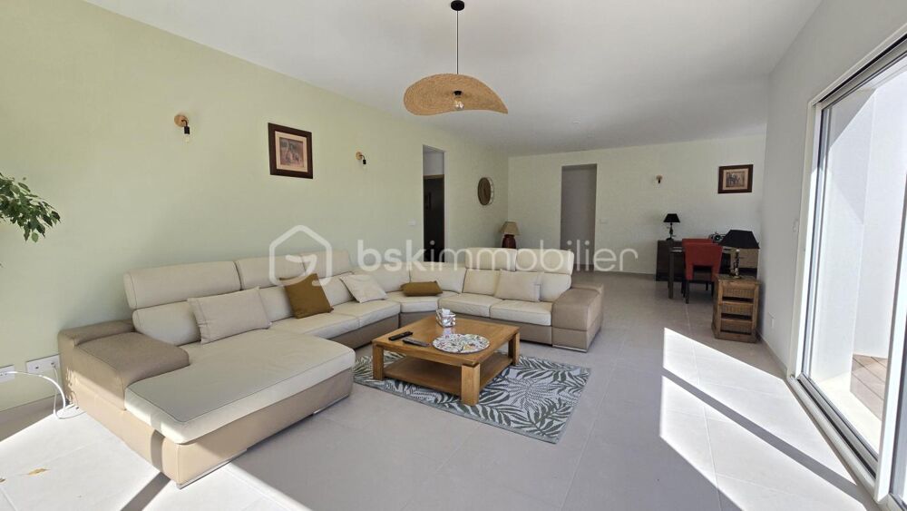 Vente Maison VILLA 154 m2 DE PLAIN PIED AVEC PISCINE Sete