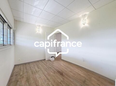   À LOUER – BUREAUX 56 m² – LE VILLAGE DE JARRY – BAIE-MAHAULT 